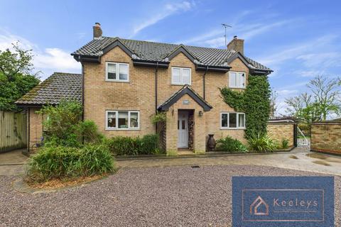 3 bedroom detached house to rent, Ely Road, Little Thetford, Ely, Cambs, CB6