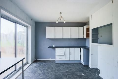 19 Highfield, Withernsea, HU19 2LJ
