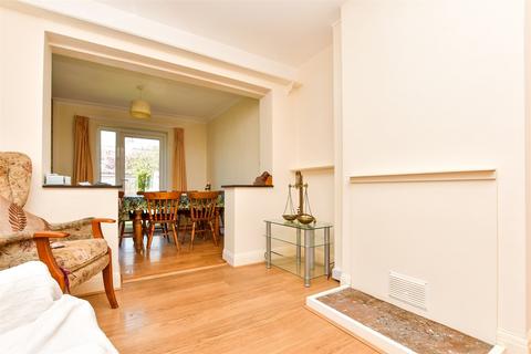 10 Orchard Road, Reigate, RH2 0PA