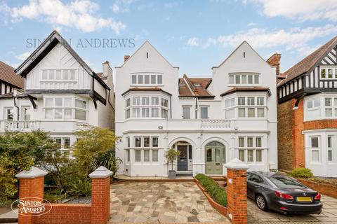 6 Amherst Road, London, W13 8ND