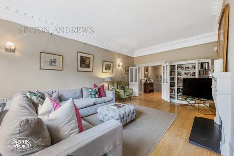 6 Amherst Road, London, W13 8ND