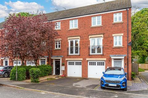 4 bedroom townhouse for sale, Cheal Close, Shardlow DE72