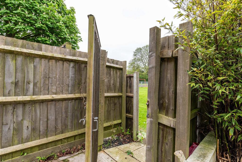 Private Gate