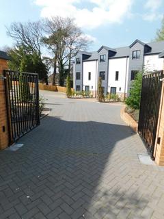 4 bedroom terraced house to rent, Shrewsbury, SY3