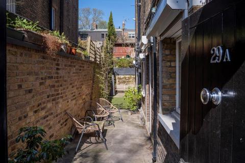 3 bedroom apartment for sale, Belsize Avenue, Belsize Park, London, NW3