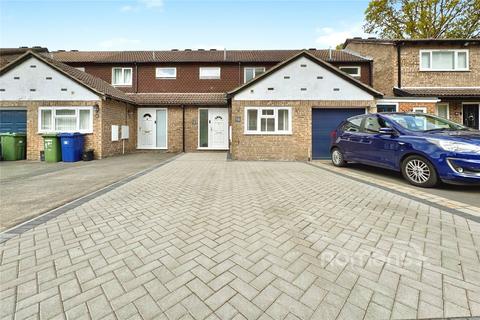 3 bedroom terraced house for sale, Merton Close, Owlsmoor, Sandhurst