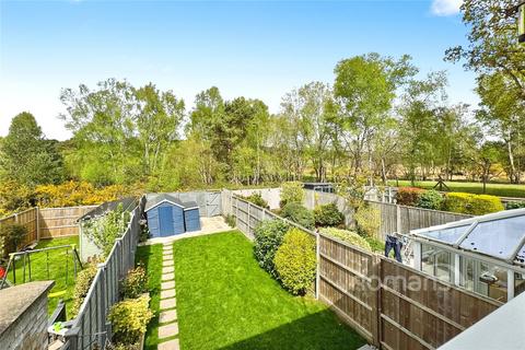 3 bedroom terraced house for sale, Merton Close, Owlsmoor, Sandhurst