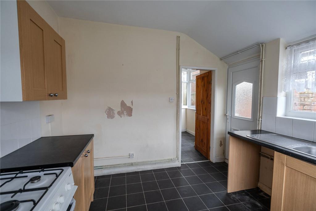 Kitchen (2)