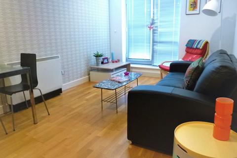 2 bedroom flat to rent, Ropewalk Court, Nottingham NG1