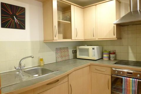 2 bedroom flat to rent, Ropewalk Court, Nottingham NG1