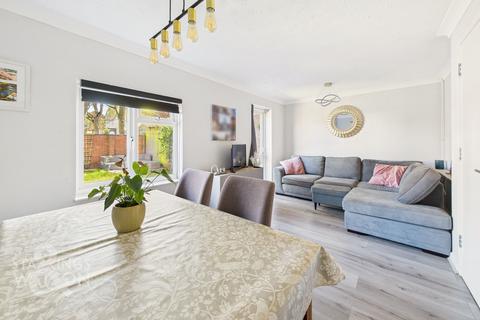 undefined, Harry Barber Close, Norwich