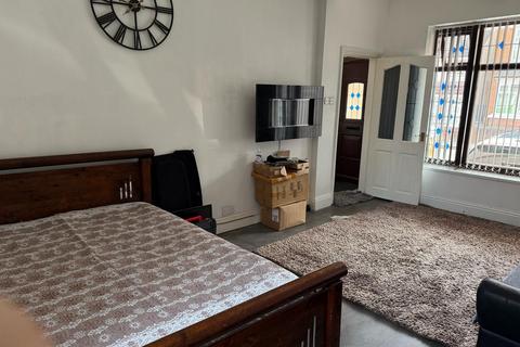 5 bedroom house to rent, Nansen Road, Sparkhill B11