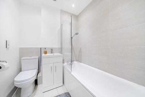 4 Hellen Way, South Oxhey, Watford, WD19 6HW