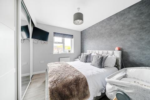 4 Hellen Way, South Oxhey, Watford, WD19 6HW