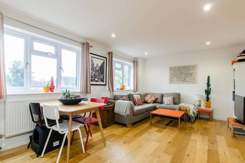 Upper Tulse Hill, Brixton, London, SW2