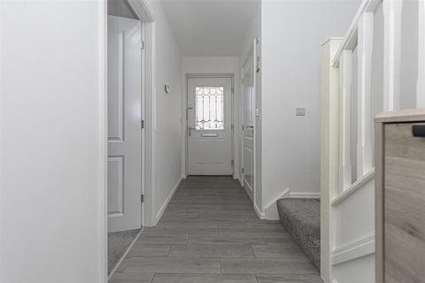 3 bedroom townhouse for sale, Francis View, Fixby