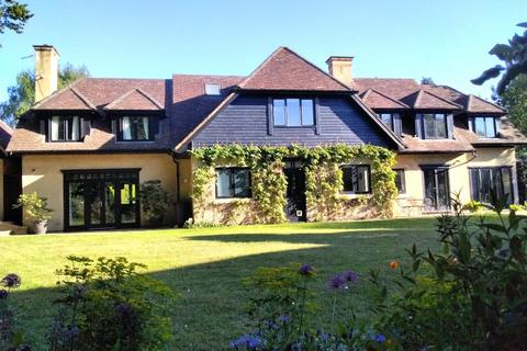 5 bedroom country house for sale, CROFTS END, SHERINGTON