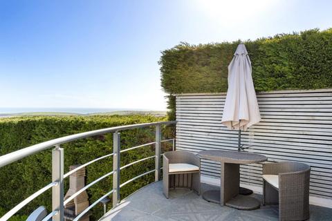 3 bedroom detached house for sale, Balsdean Road, Brighton