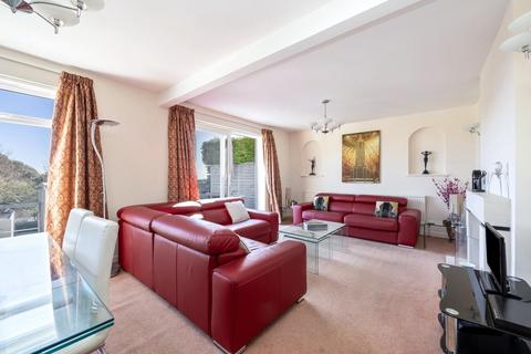 3 bedroom detached house for sale, Balsdean Road, Brighton