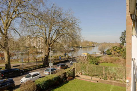 Flat 9, Homington Court Albany Park Road, Kingston Upon Thames, KT2 5SP