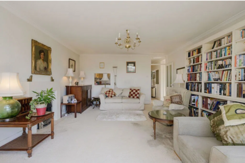 Flat 9, Homington Court Albany Park Road, Kingston Upon Thames, KT2 5SP