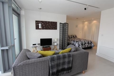 undefined, Manor Mills, Ingram Street