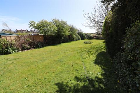 2 bedroom detached bungalow for sale, Martyns Way, Bexhill