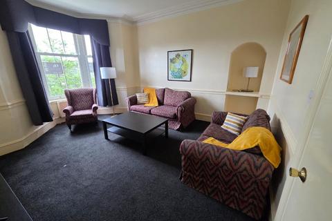 3 bedroom flat to rent, Whitehall Place, City Centre, Aberdeen, AB25
