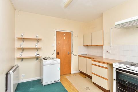 1 bedroom ground floor flat for sale, Rochester Avenue, Rochester, Kent