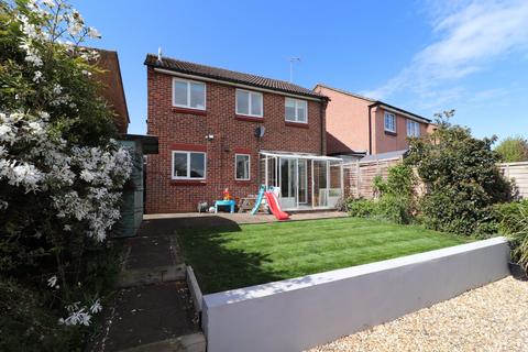 34 Milestone Close, Stevenage, SG2 9RR