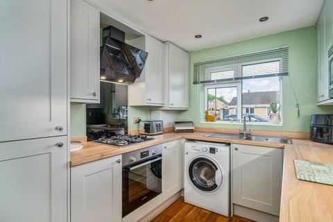 7 Adwalton Close, Drighlington, Bradford, BD11 1DQ