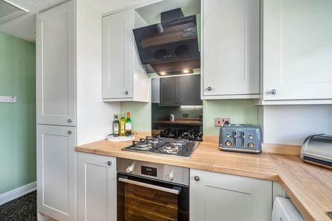 7 Adwalton Close, Drighlington, Bradford, BD11 1DQ