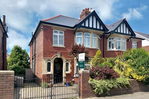 18 Baron Road, Penarth, CF64 3UD