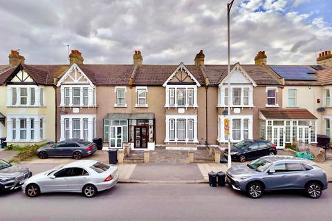 4 bedroom terraced house for sale, Aldborough Road South, Ilford, IG3