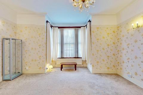 4 bedroom terraced house for sale, Aldborough Road South, Ilford, IG3