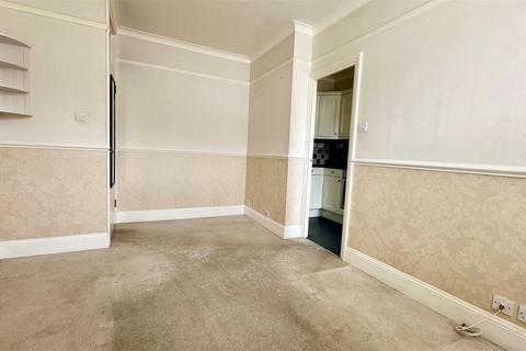 Flat 4, 18 Grantham Road, Brighton, BN1 6EE