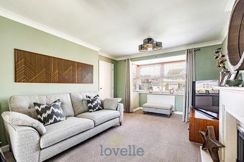 6 Aldwych Croft, New Waltham, Grimsby, DN36 4WB