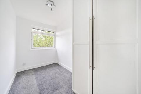 3 bedroom flat to rent, John Ruskin Street, London SE5