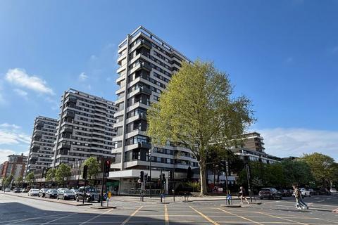 243 The Water Gardens, London, W2 2DG