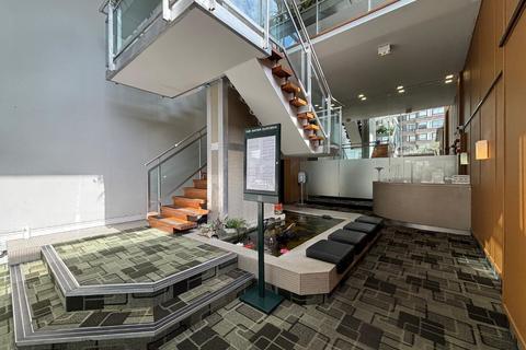 243 The Water Gardens, London, W2 2DG