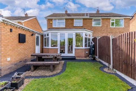undefined, Glengarry Gardens, Finchfield, Wolverhampton, West Midlands, WV3