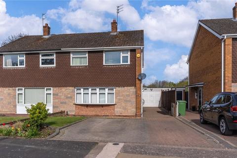3 bedroom semi-detached house for sale, Glengarry Gardens, Finchfield, Wolverhampton, West Midlands, WV3