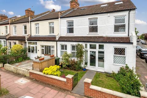57 Belmont Road, Beckenham, BR3 4HW