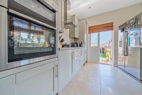 4 bedroom end of terrace house for sale, Garthorne Road, Forest Hill