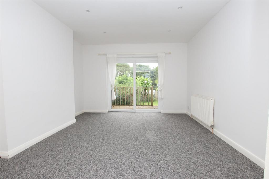 Living room.JPG