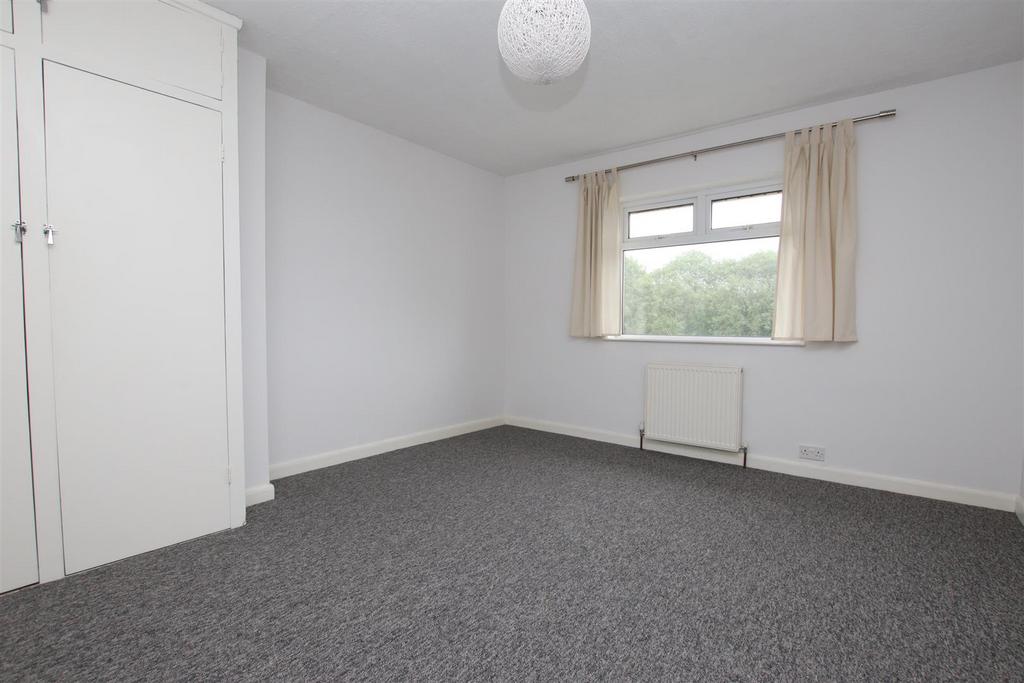 Bedroom one.JPG
