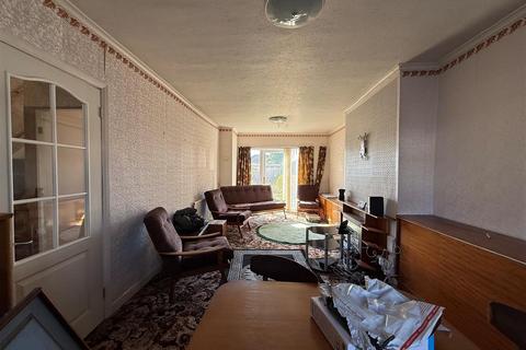 3 bedroom semi-detached house for sale, Bent Avenue, Quinton