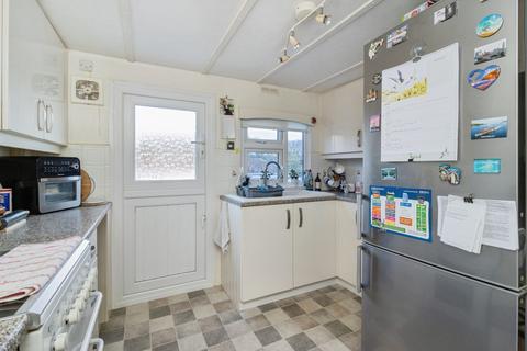 2 bedroom park home for sale, Paignton, Devon, TQ4