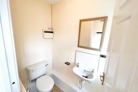 2 bedroom terraced house to rent, Parkhill Road, Harborne, Birmingham, B17
