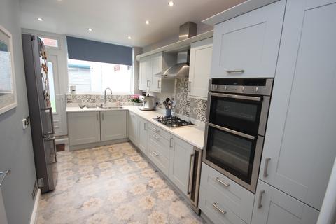 3 bedroom terraced house for sale, Bideford Gardens, Whitley Bay, Tyne & Wear, NE26 1QP